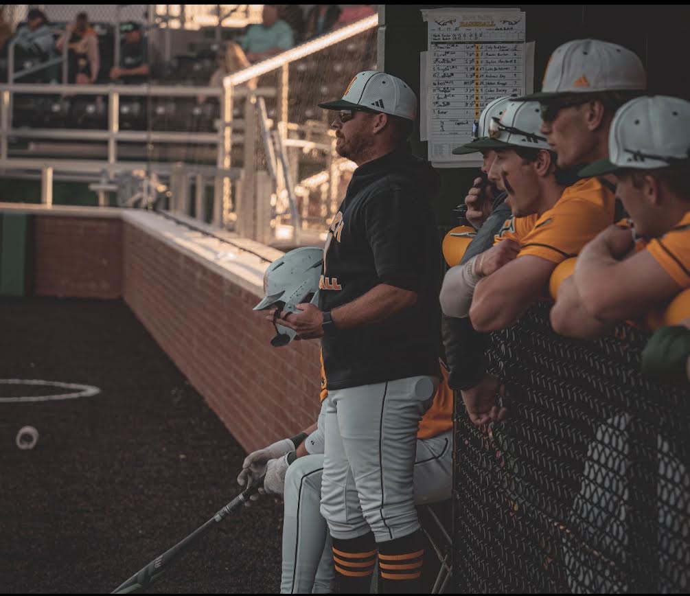 Justin Stinson — Assistant Coach